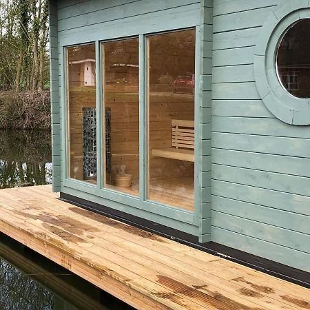 The Kestrel Shepherd Hut, Whitehouse Farm Stowmarket Exteriör bild
