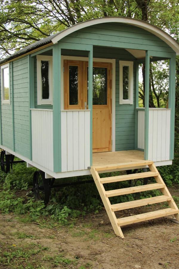 The Kestrel Shepherd Hut, Whitehouse Farm Stowmarket Exteriör bild